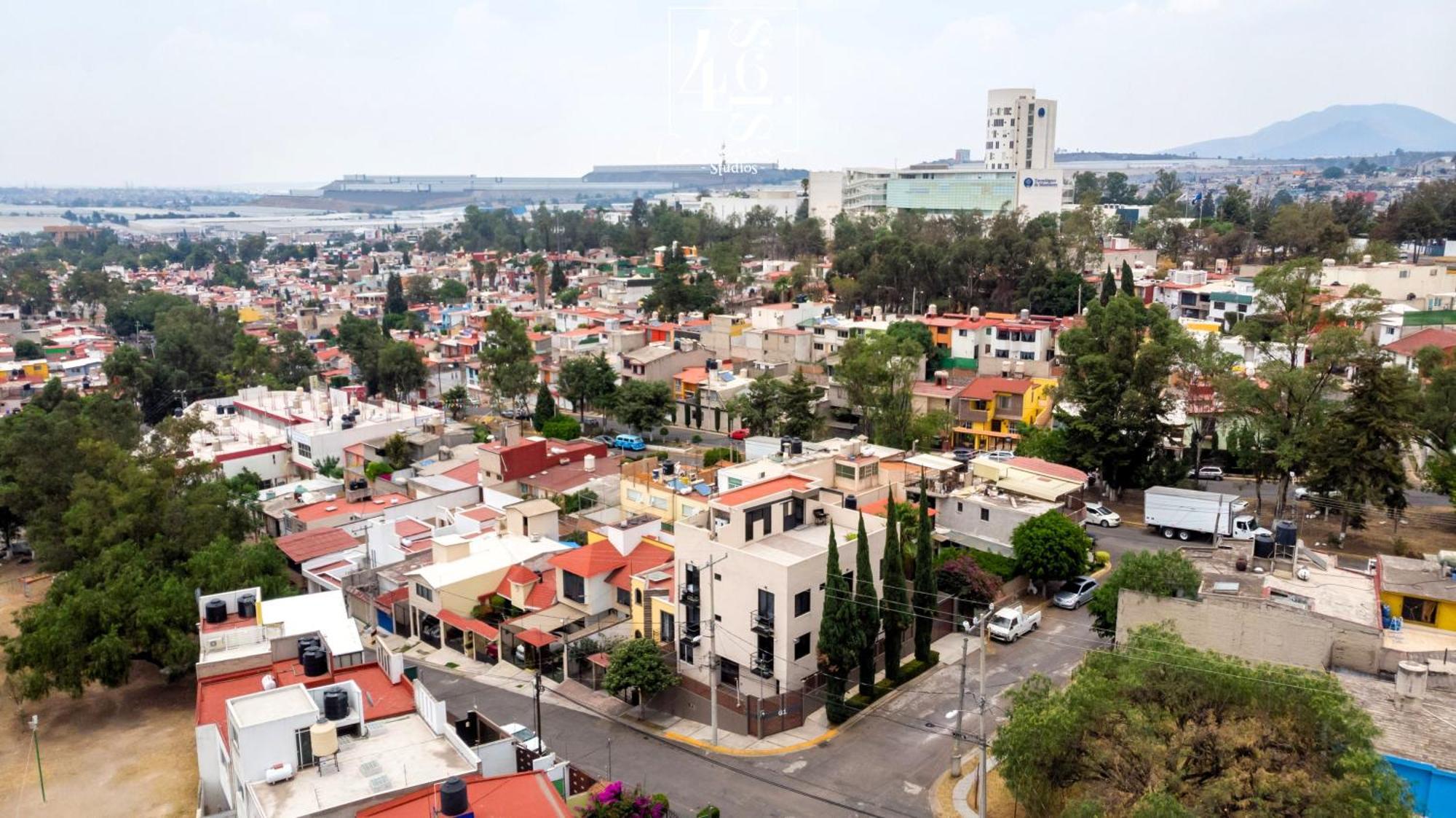 R08-c46 Frente Al Itesm Cem Estudiantes Empresas Ejecutivos Turistas Nomadas Familias Bienvenidos!!! Ubicacion Estrategica 10min Izcalli-15min Esmeralda-20min Satelite-25min Aifa Apartamento Cidade do México
